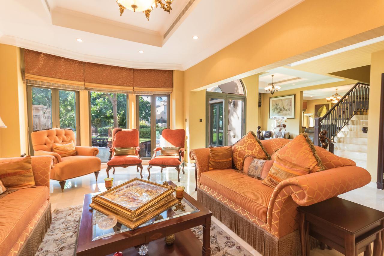 Yanjoon Holiday Homes - Palm Jumeirah Frond A Villas Dubaj Kültér fotó