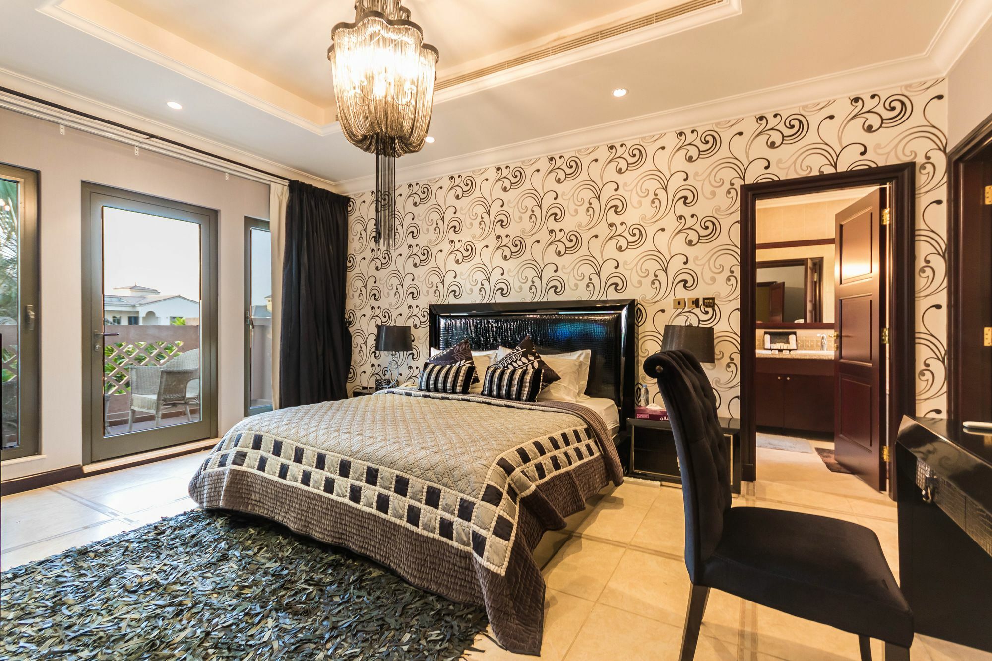 Yanjoon Holiday Homes - Palm Jumeirah Frond A Villas Dubaj Kültér fotó